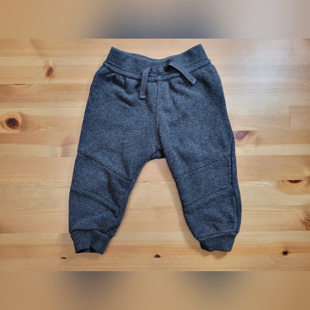 Pink Floyd Baby Joggers? Gray 6-9m $5
